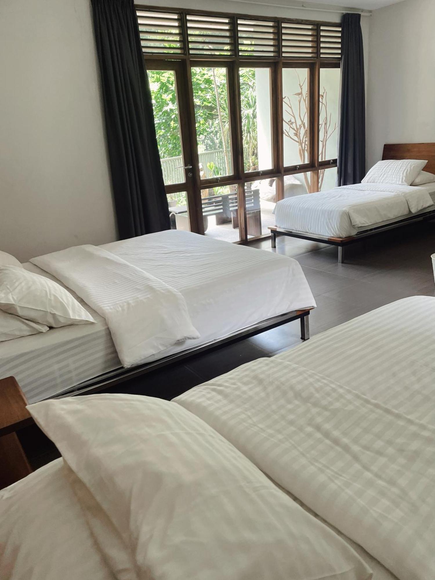 Habitat Hills Hotel Cisarua Ngoại thất bức ảnh